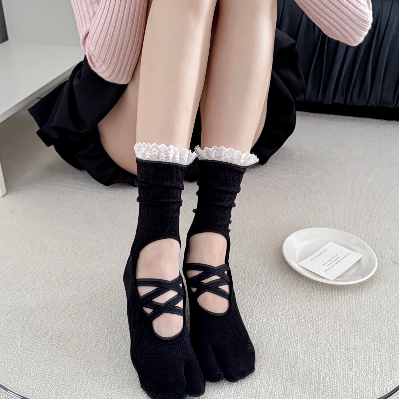 Toe Sock Split - Dantel Detaylı, Parmakları Ayrı Olan Yoga